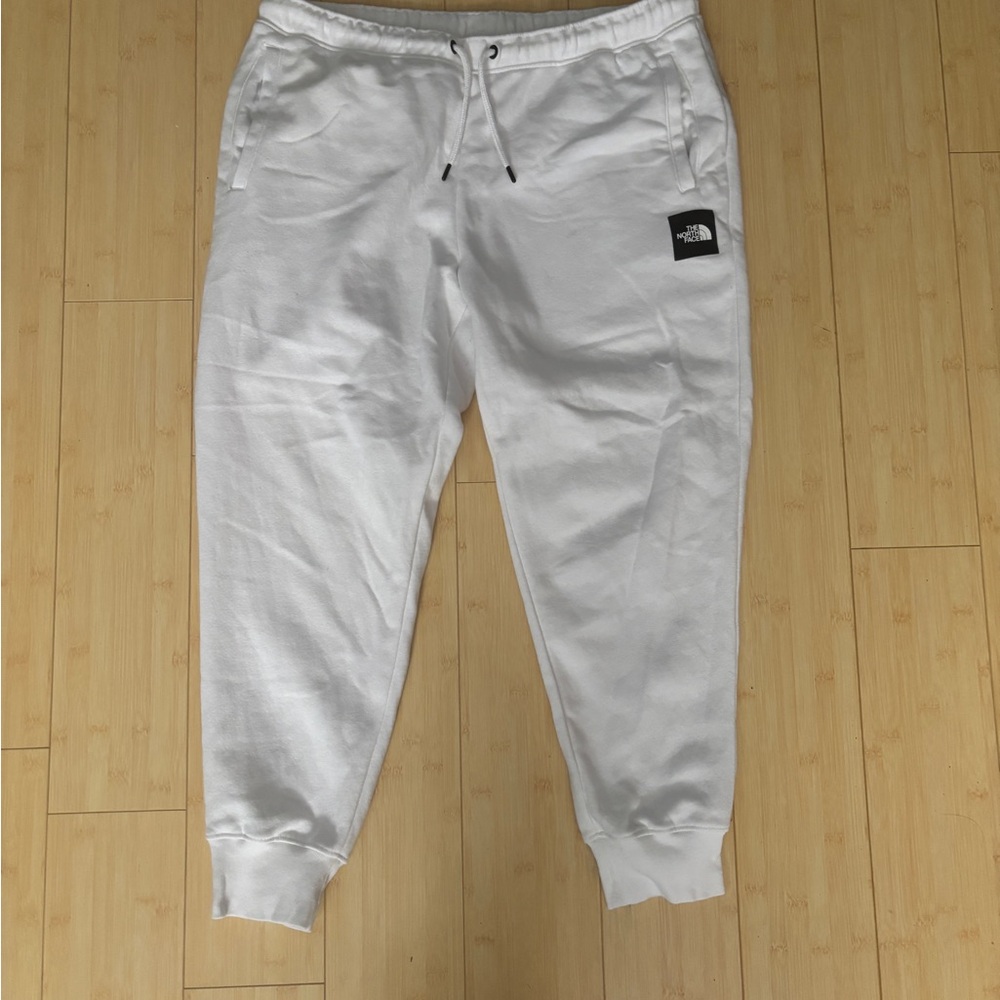 The North Face Woman’s White Jogger Pants